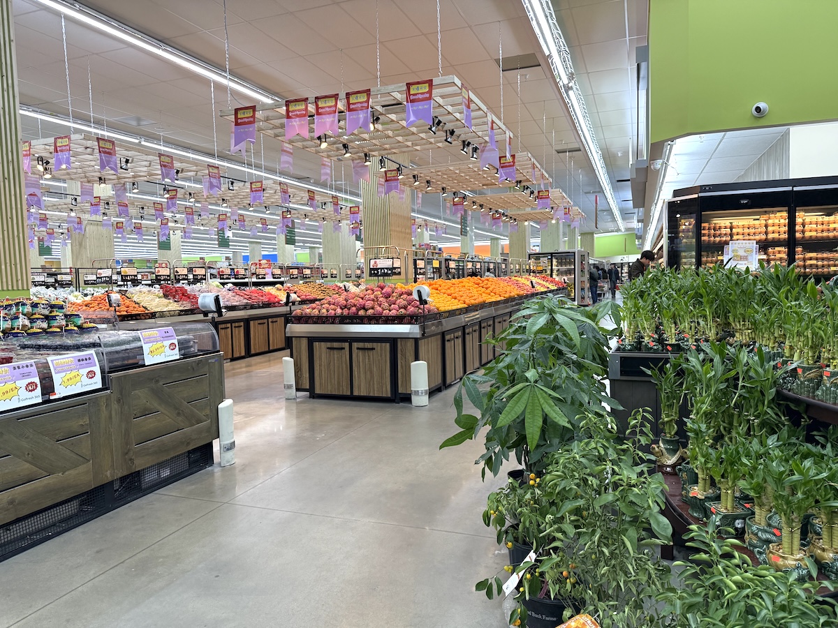 New Asian supermarket arrives in Rockville - Store Reporter